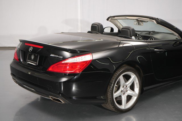 Used 2014 Mercedes-Benz SL 550 image 19