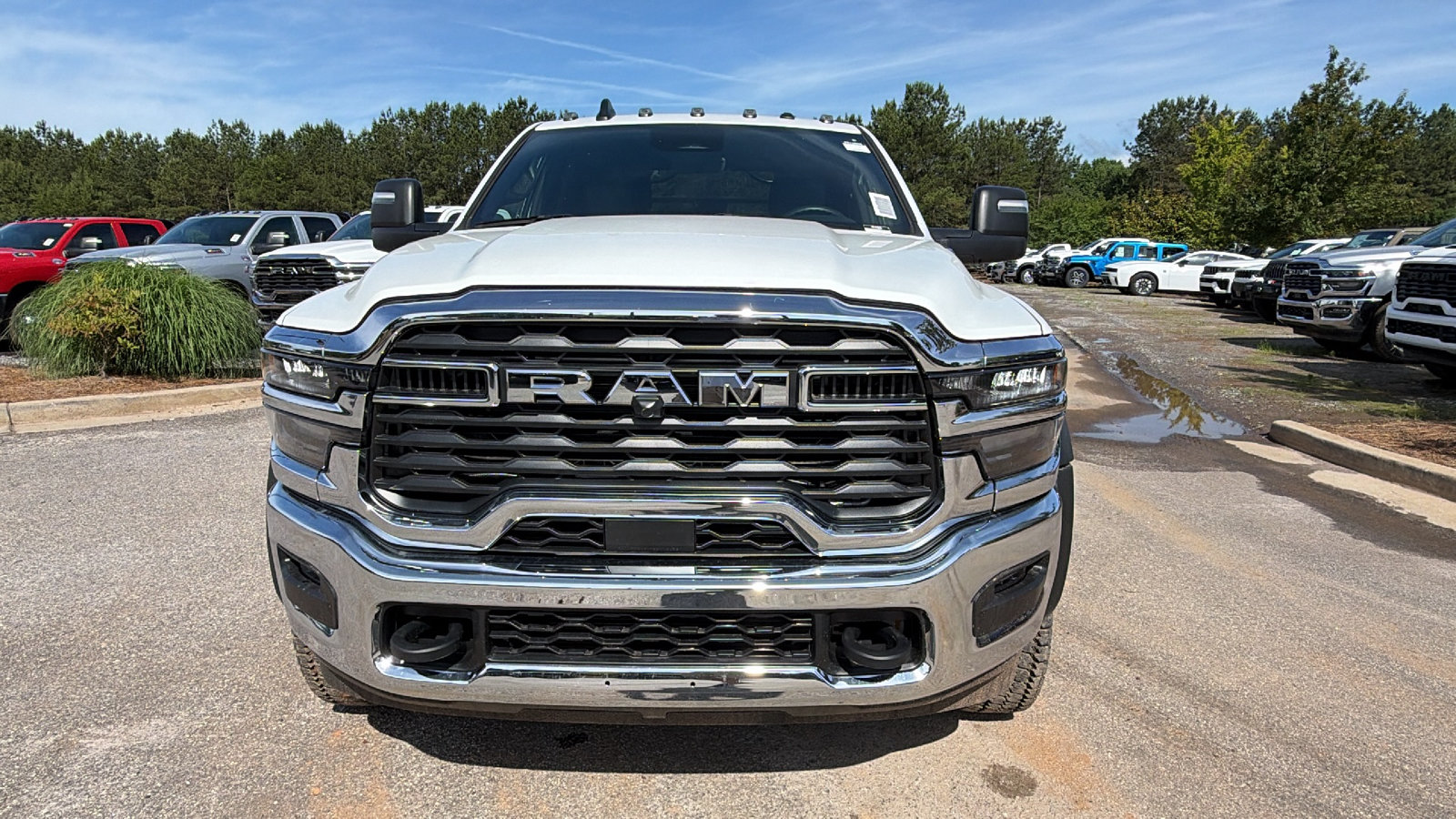 New 2026 RAM 5500 Tradesman w/ Chrome Appearance Group AWD/4WD image 3
