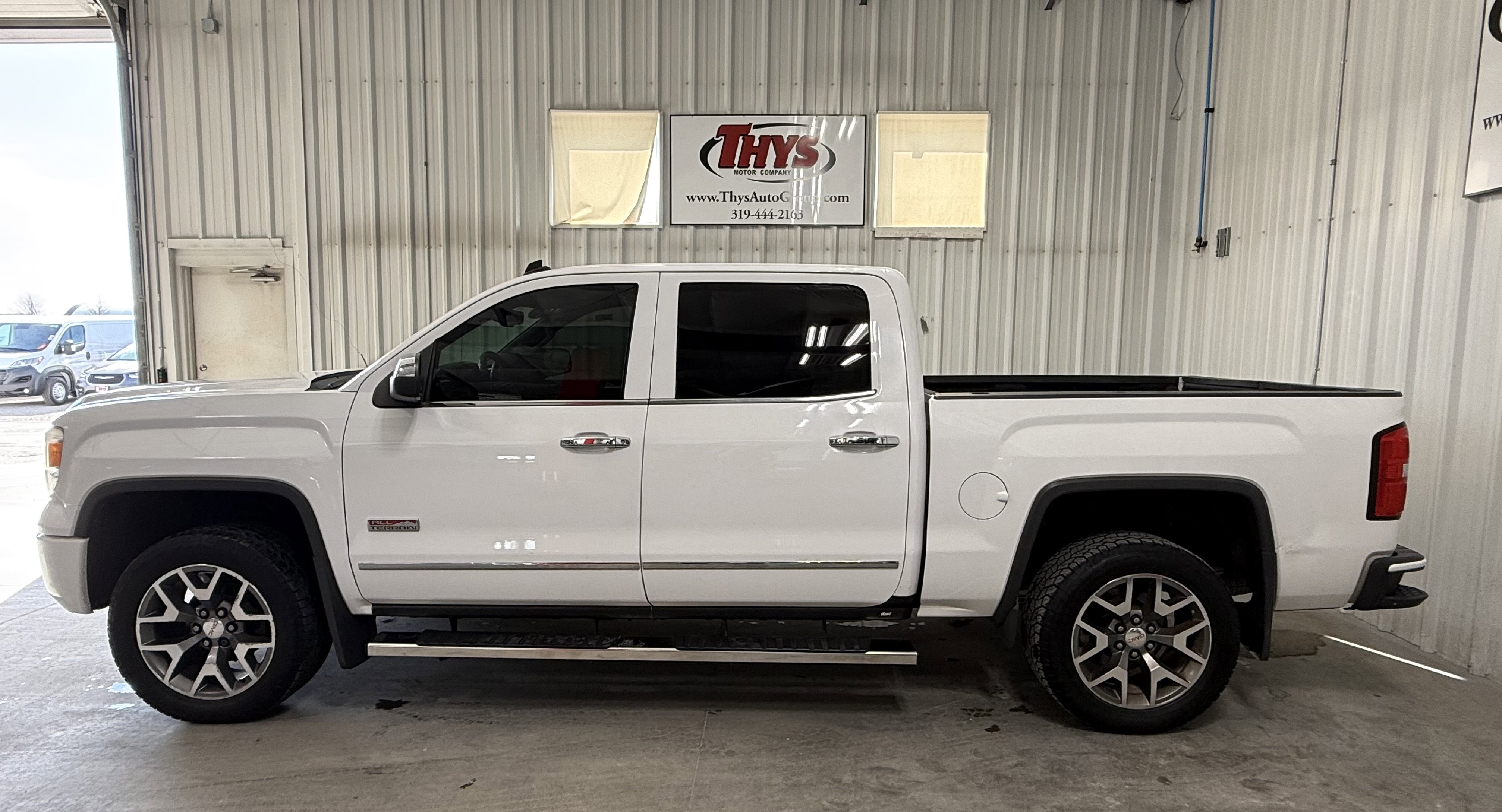 Used 2014 GMC Sierra 1500 SLT w/ All-Terrain Package image 12
