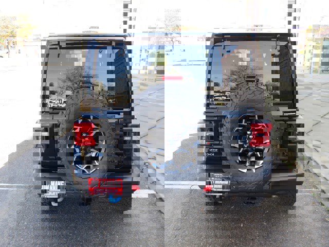 New 2023 Jeep Wrangler Rubicon w/ Steel Bumper Group image 41