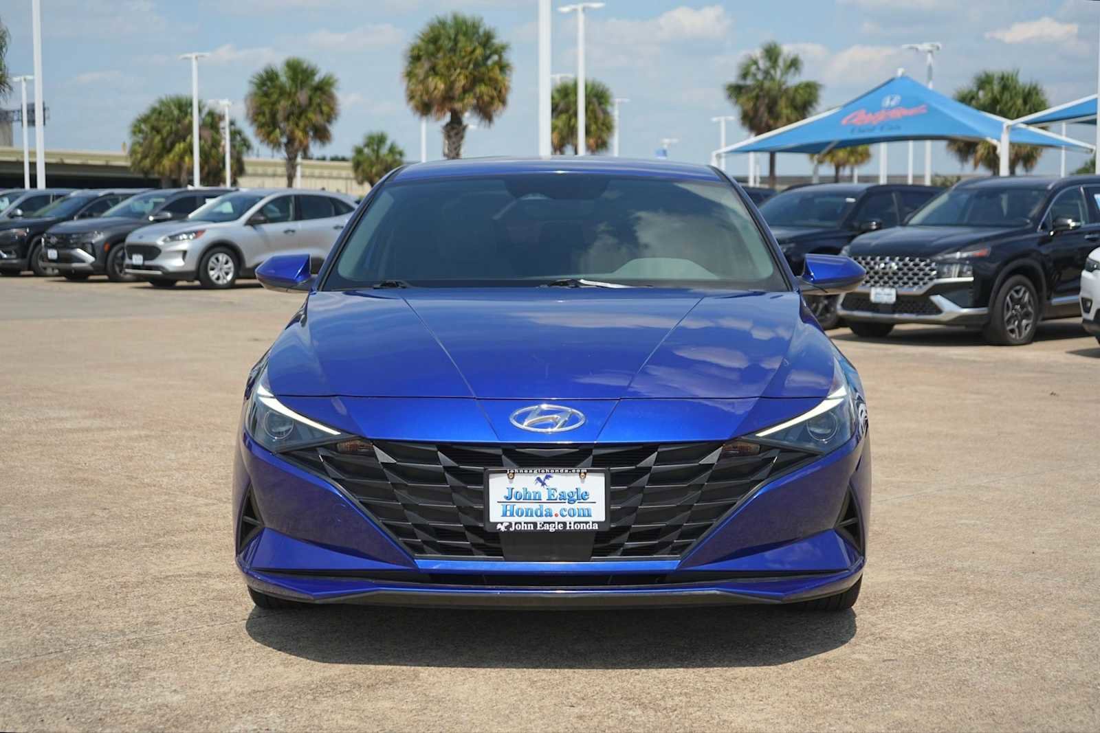 Used 2023 Hyundai Elantra SEL w/ Convenience Package FWD image 6