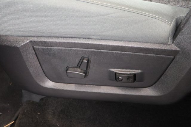 Used 2016 RAM 1500 Big Horn AWD/4WD image 13