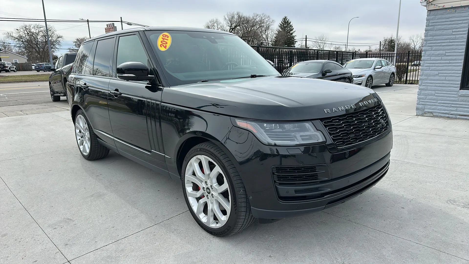 Used 2019 Land Rover Range Rover SV Autobiography Dynamic AWD/4WD image 3