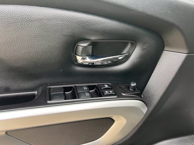 Used 2019 Nissan Titan PRO-4X AWD/4WD image 22