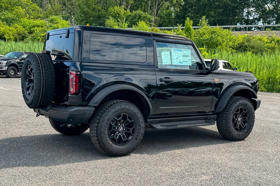 New 2026 Ford Bronco Badlands AWD/4WD image 3