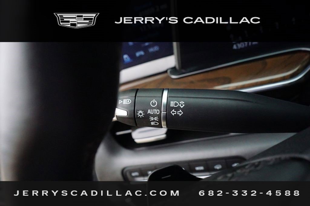 Certified 2023 Cadillac Escalade ESV Sport Platinum w/ LPO, ONYX Package AWD/4WD image 13