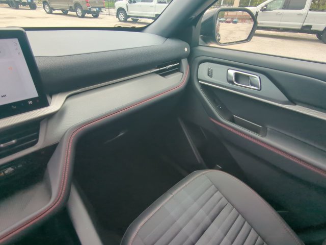 New 2026 Ford Explorer ST-Line w/ ST-Line Street Pack RWD image 18