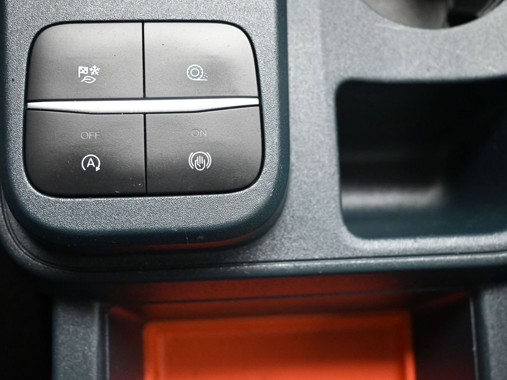 Used 2024 Ford Maverick XLT FWD image 16