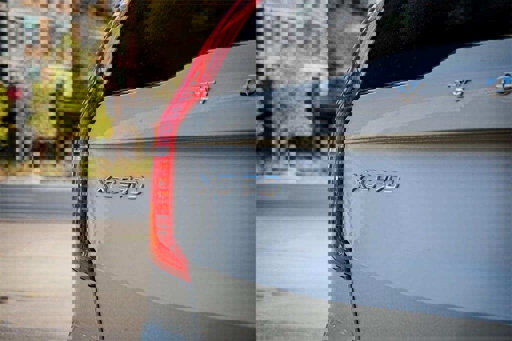 Used 2020 Volvo XC90 T8 Inscription image 9