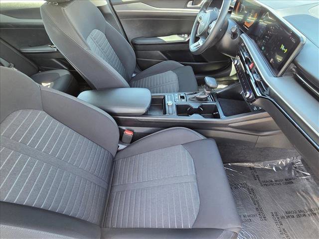 Used 2025 Kia K5 LXS image 19