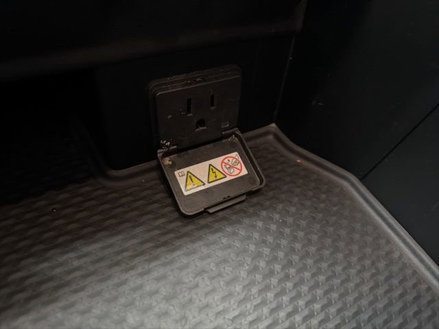 Used 2024 RAM 3500 Laramie w/ Night Edition image 41