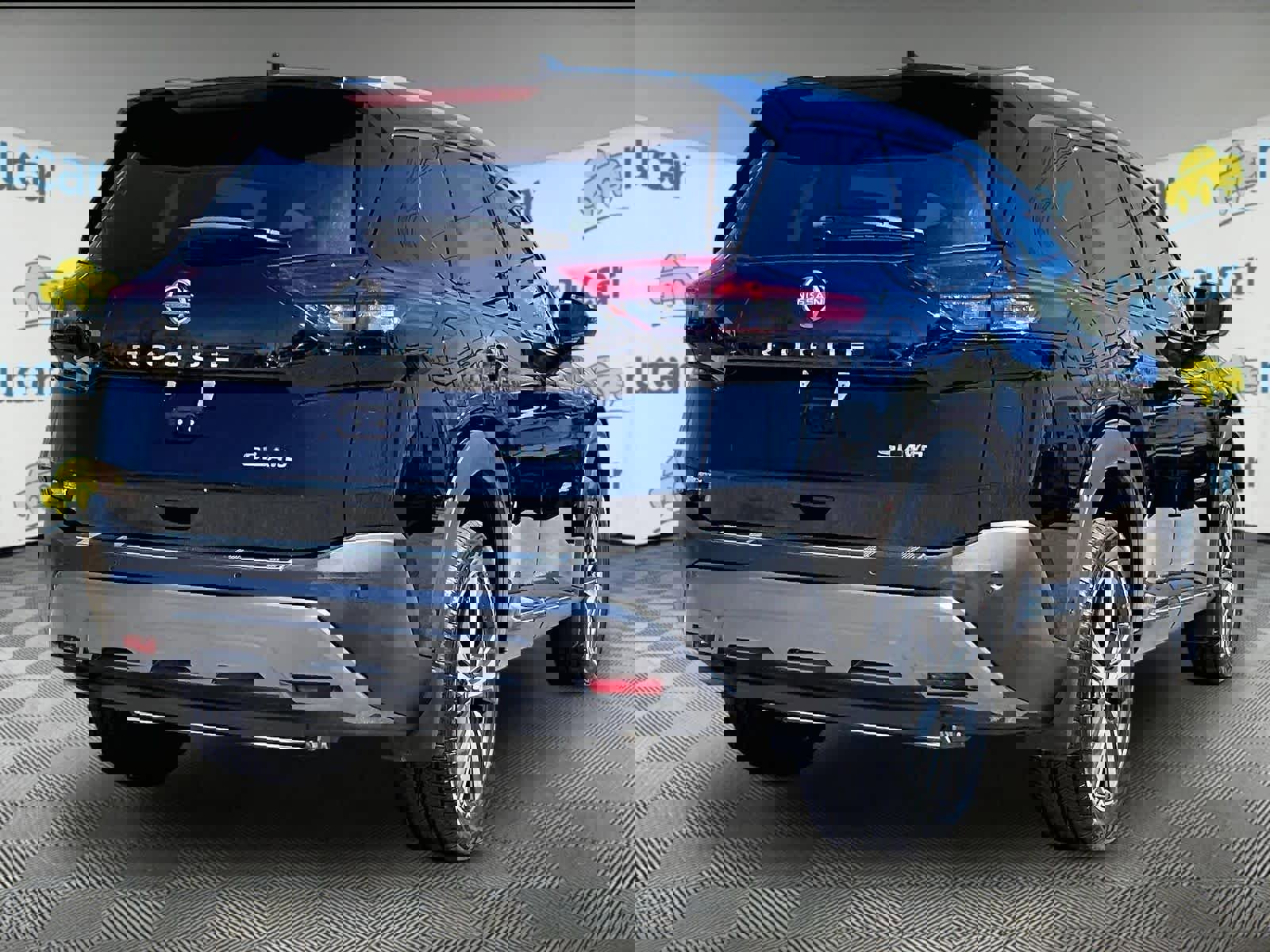 Certified 2023 Nissan Rogue SL w/ SL Premium Package AWD/4WD image 6