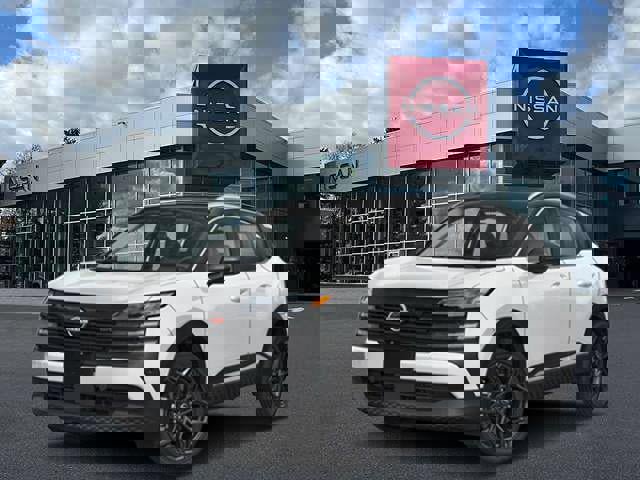 New 2026 Nissan Kicks SR w/ Cold Weather Package image 1