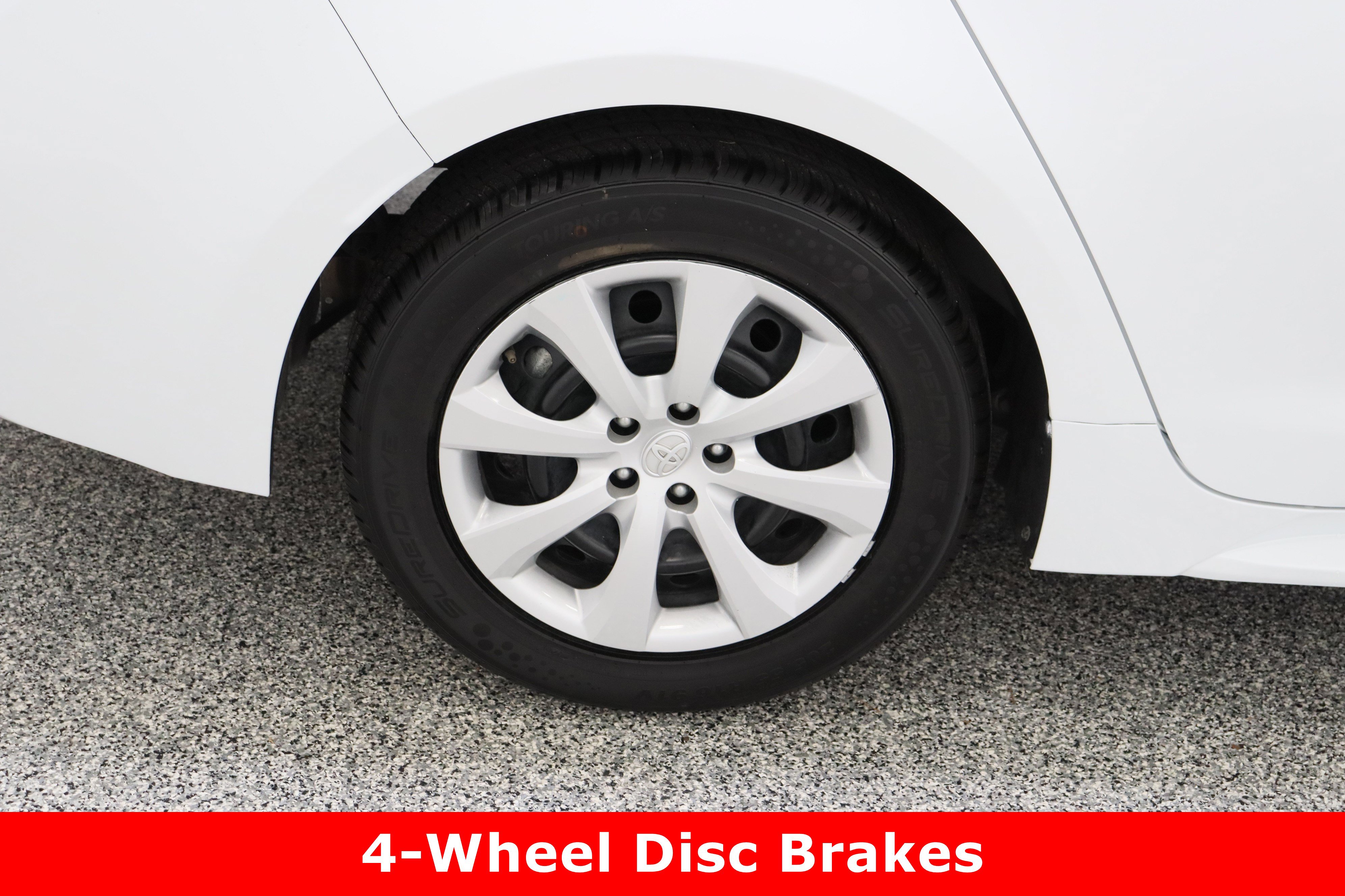 Used 2024 Toyota Corolla LE image 6