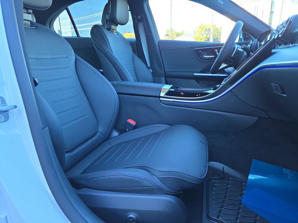 Certified 2026 Mercedes-Benz C 300 4MATIC Sedan image 16