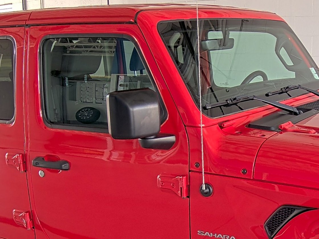 Used 2019 Jeep Wrangler Unlimited Sahara image 17