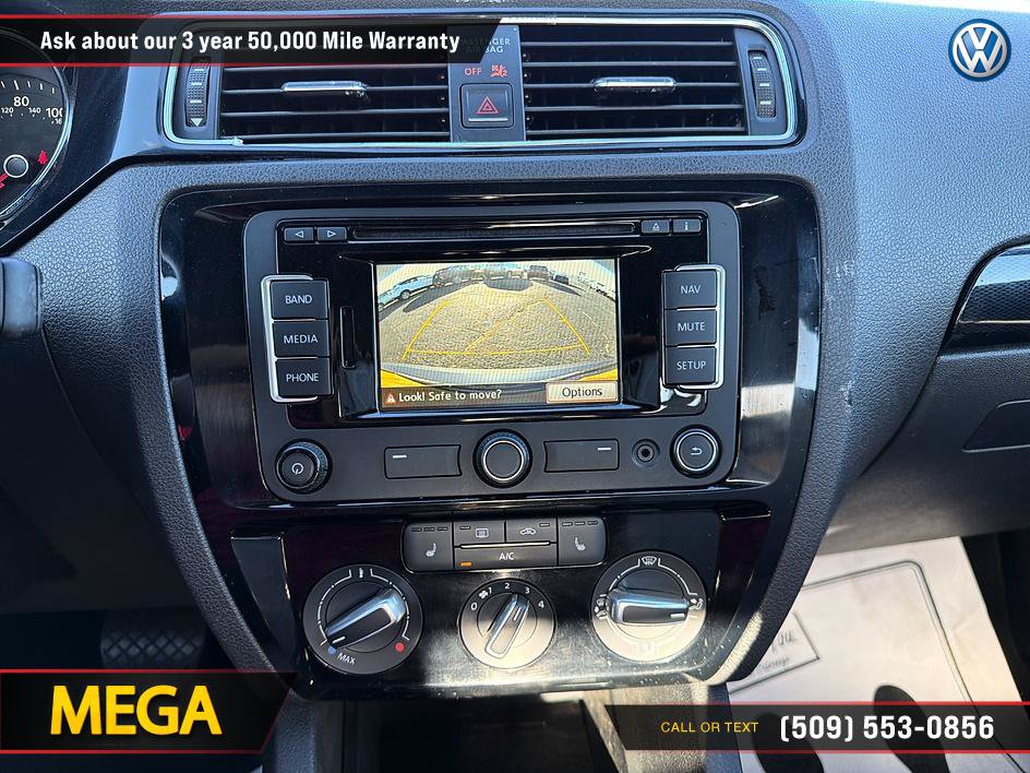 Used 2015 Volkswagen Jetta Sport FWD image 31