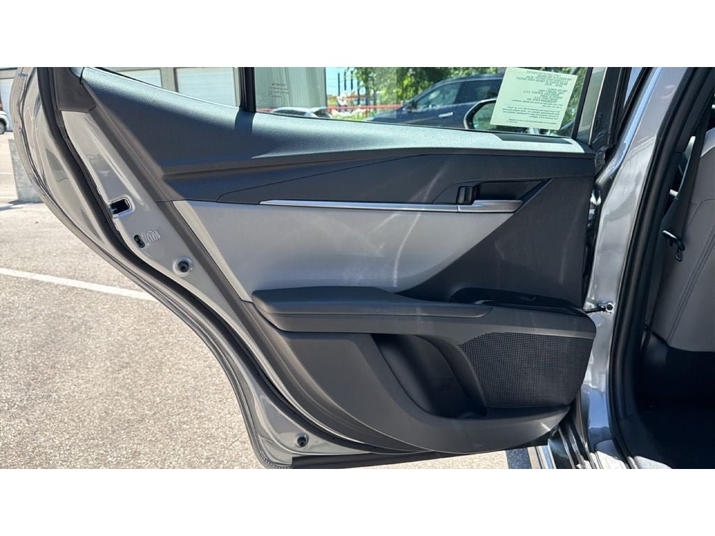 New 2026 Toyota Camry SE FWD image 30