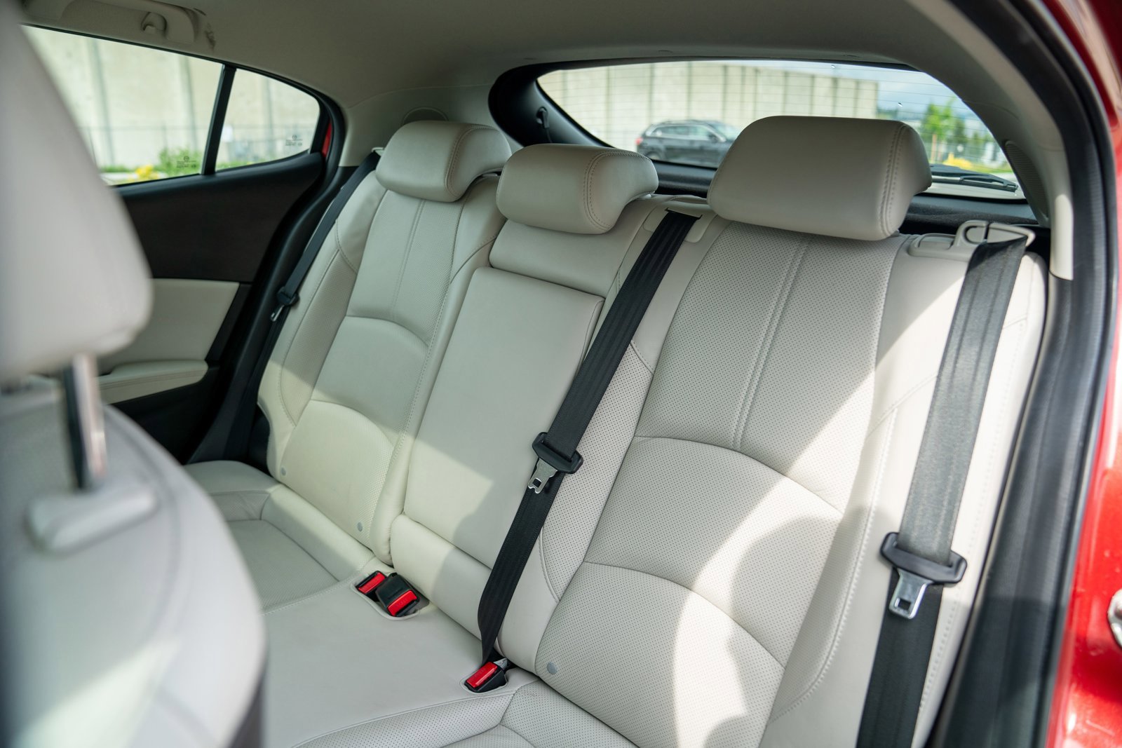 Used 2017 MAZDA MAZDA3 Grand Touring image 21