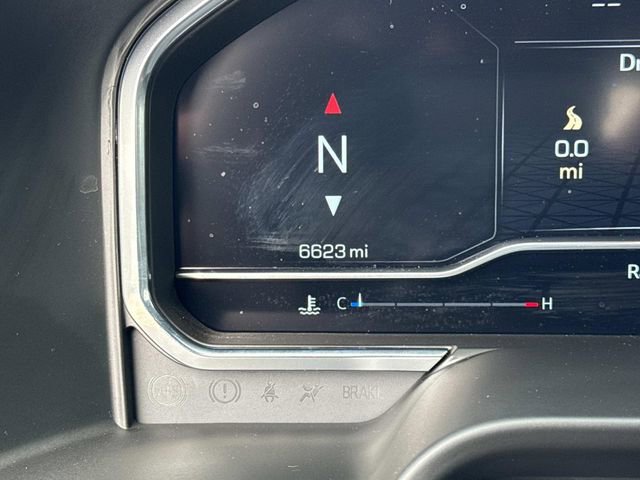 Used 2025 GMC Sierra 1500 AT4X image 28