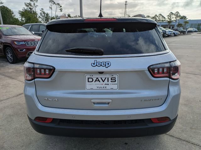 Used 2024 Jeep Compass Limited AWD/4WD image 5