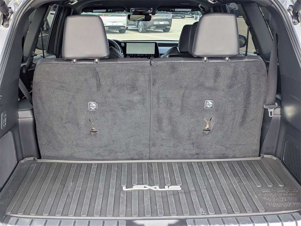 Used 2024 Lexus TX 500h AWD w/ Technology Package image 31