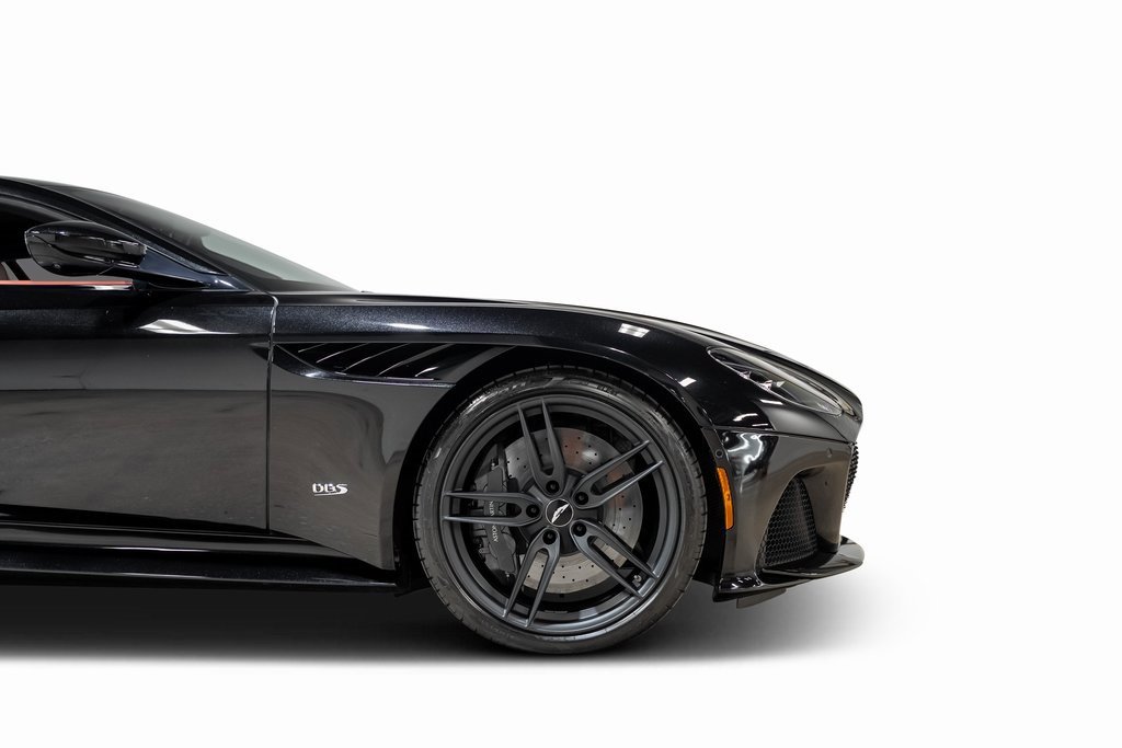 Used 2019 Aston Martin DBS Superleggera image 20
