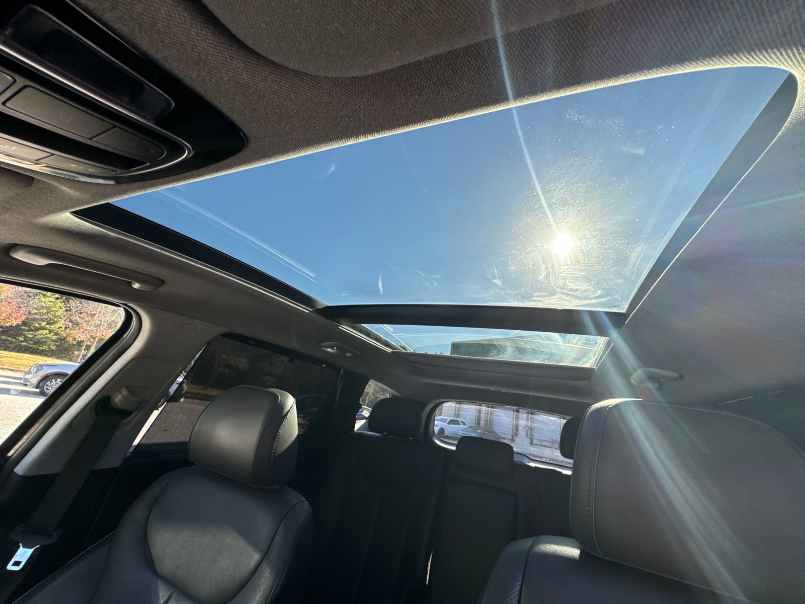 Used 2023 Hyundai Santa Fe Limited image 32