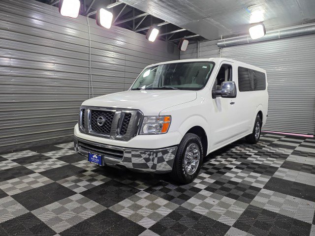Used 2018 Nissan NV 3500 SV image 36