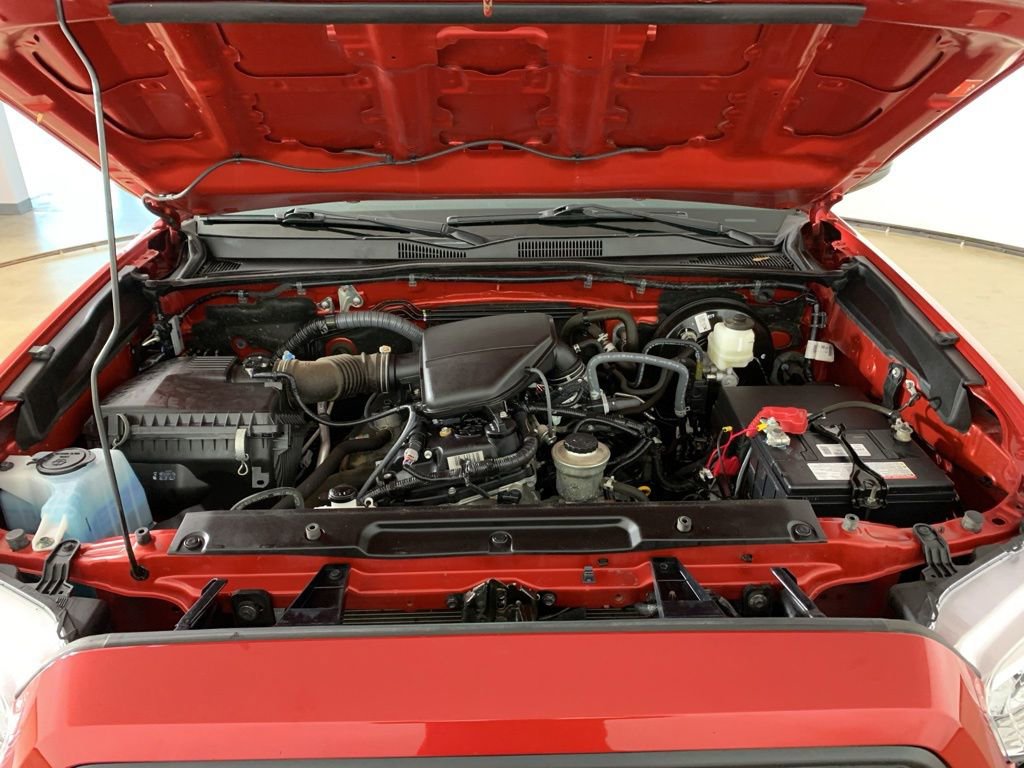Used 2022 Toyota Tacoma SR RWD image 32