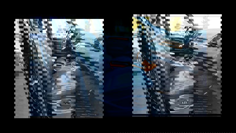 Used 2003 BMW X5 3.0i image 32