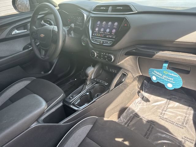 Certified 2022 Chevrolet TrailBlazer LT w/ Convenience Package image 28