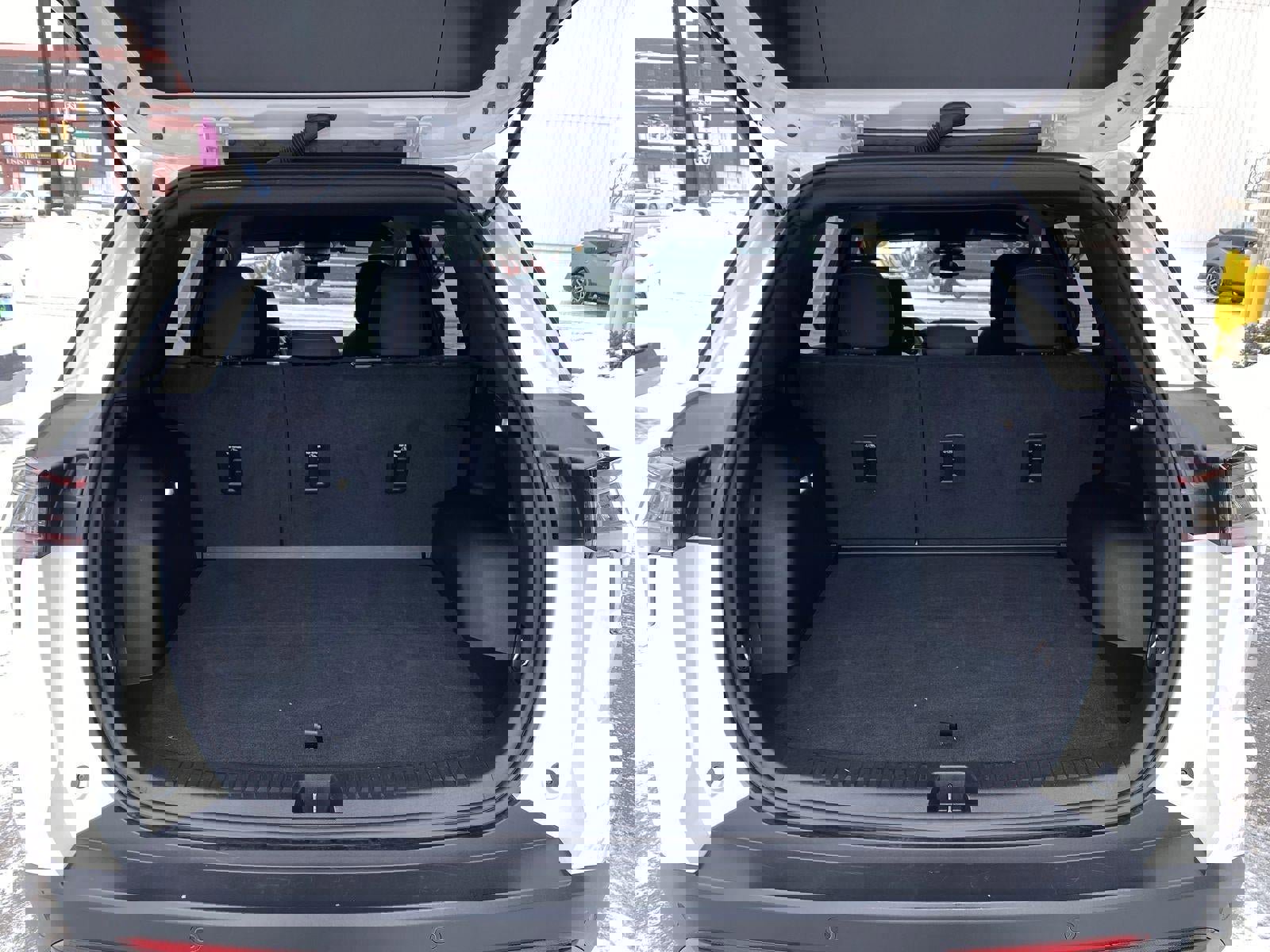 Certified 2025 Chevrolet Equinox LT image 18