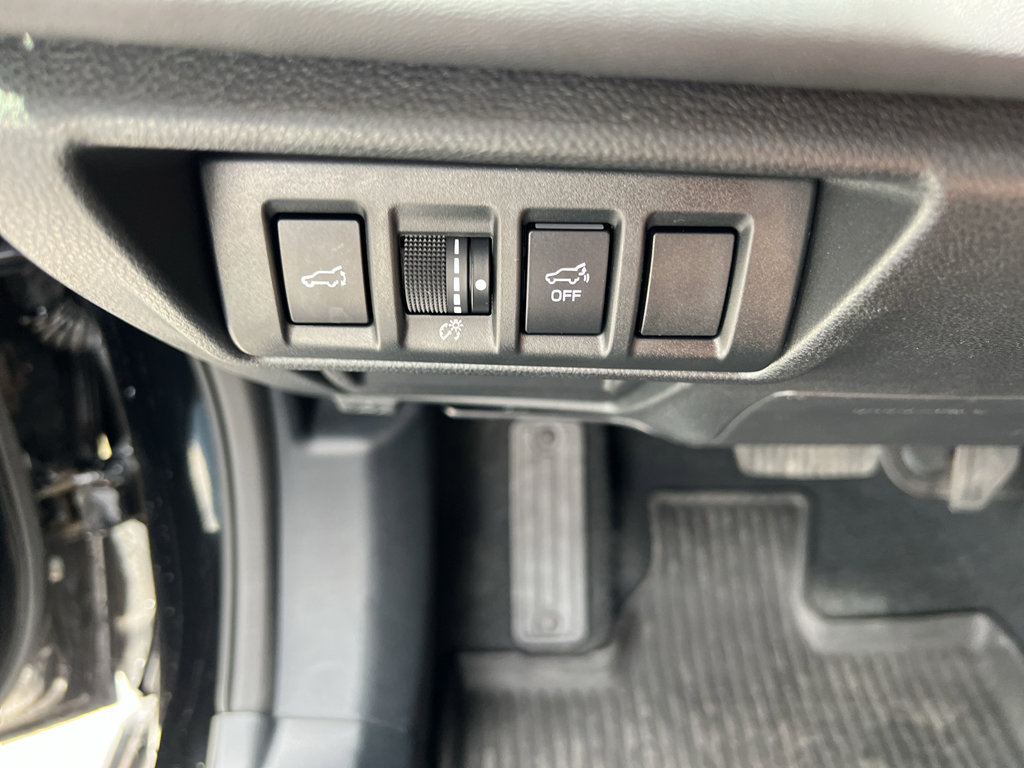 Used 2022 Subaru Outback Touring XT image 18