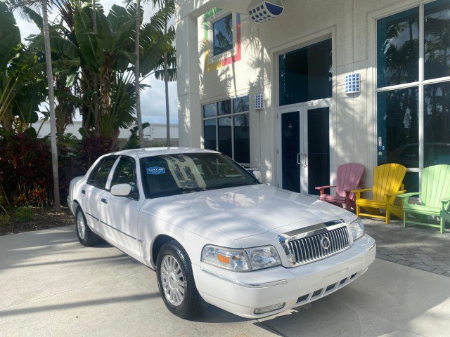 Used 2007 Mercury Grand Marquis LS image 2