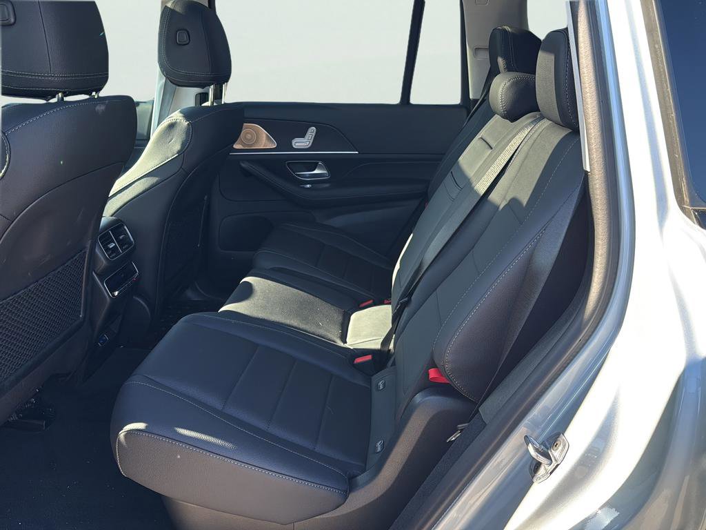 Certified 2026 Mercedes-Benz GLS 450 4MATIC image 20