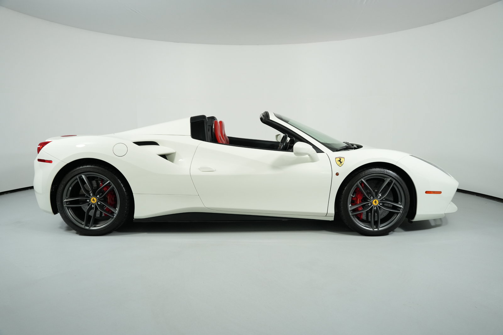 Certified 2017 Ferrari 488 Spider RWD image 26