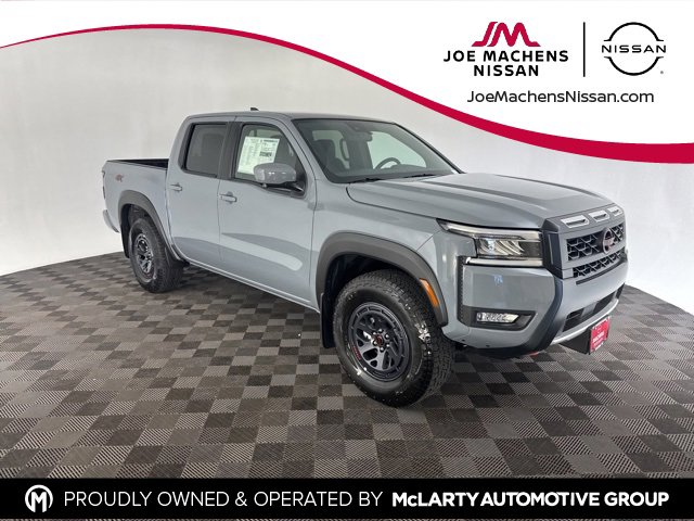 New 2025 Nissan Frontier PRO-4X w/ Pro Convenience Package