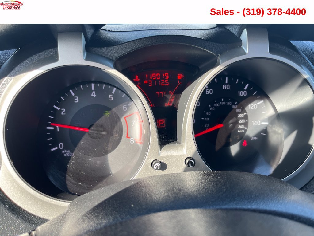 Used 2015 Nissan Juke SV w/ Technology Package AWD/4WD image 16