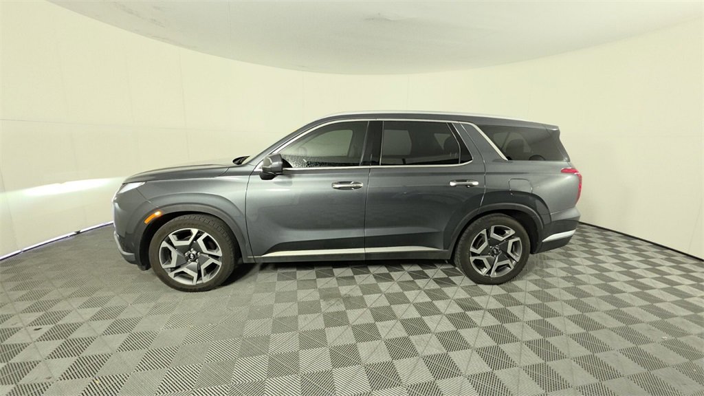 Used 2023 Hyundai Palisade Limited image 8