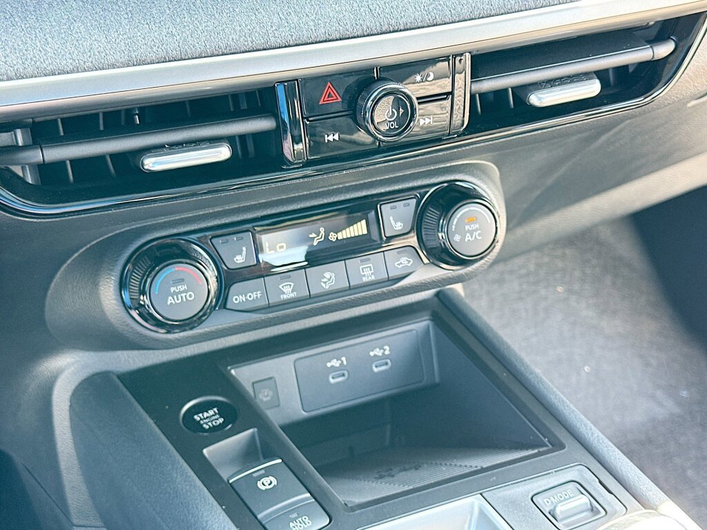 New 2026 Nissan Kicks SV w/ SV Premium Package image 10