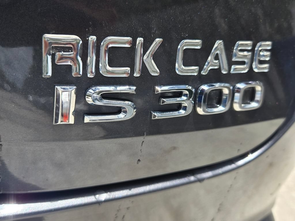 Used 2025 Lexus IS 300 w/ Premium Package RWD image 12