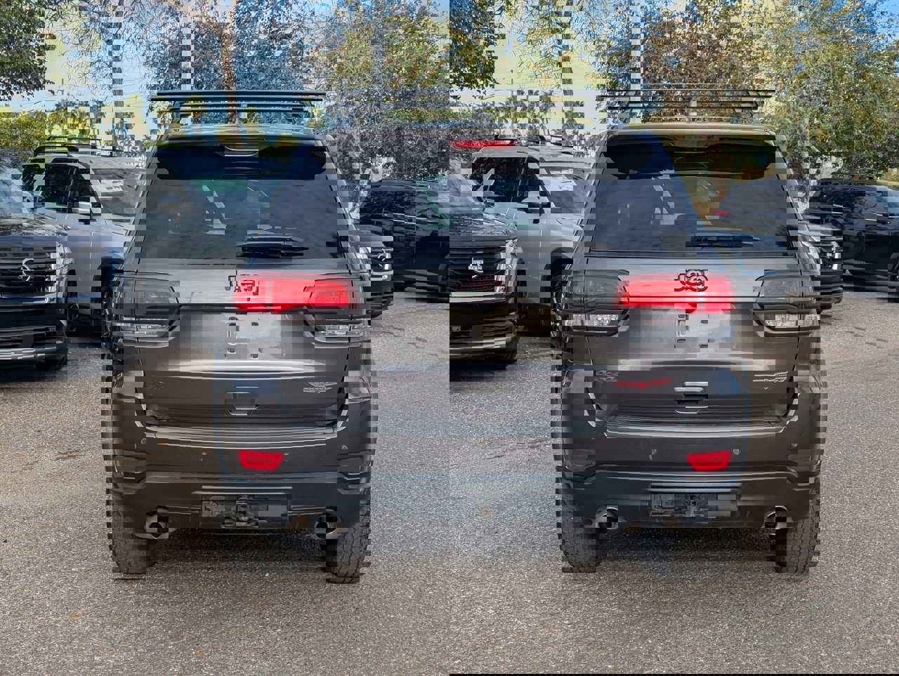 Used 2021 Jeep Grand Cherokee Trailhawk image 5