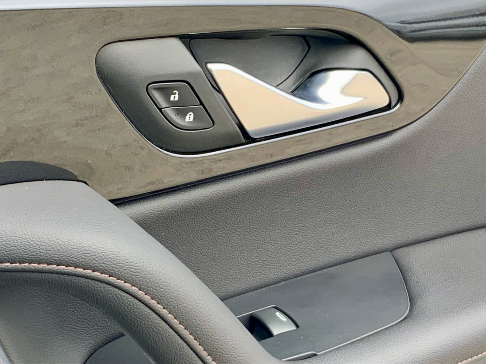 Used 2022 Chevrolet Blazer Premier image 52