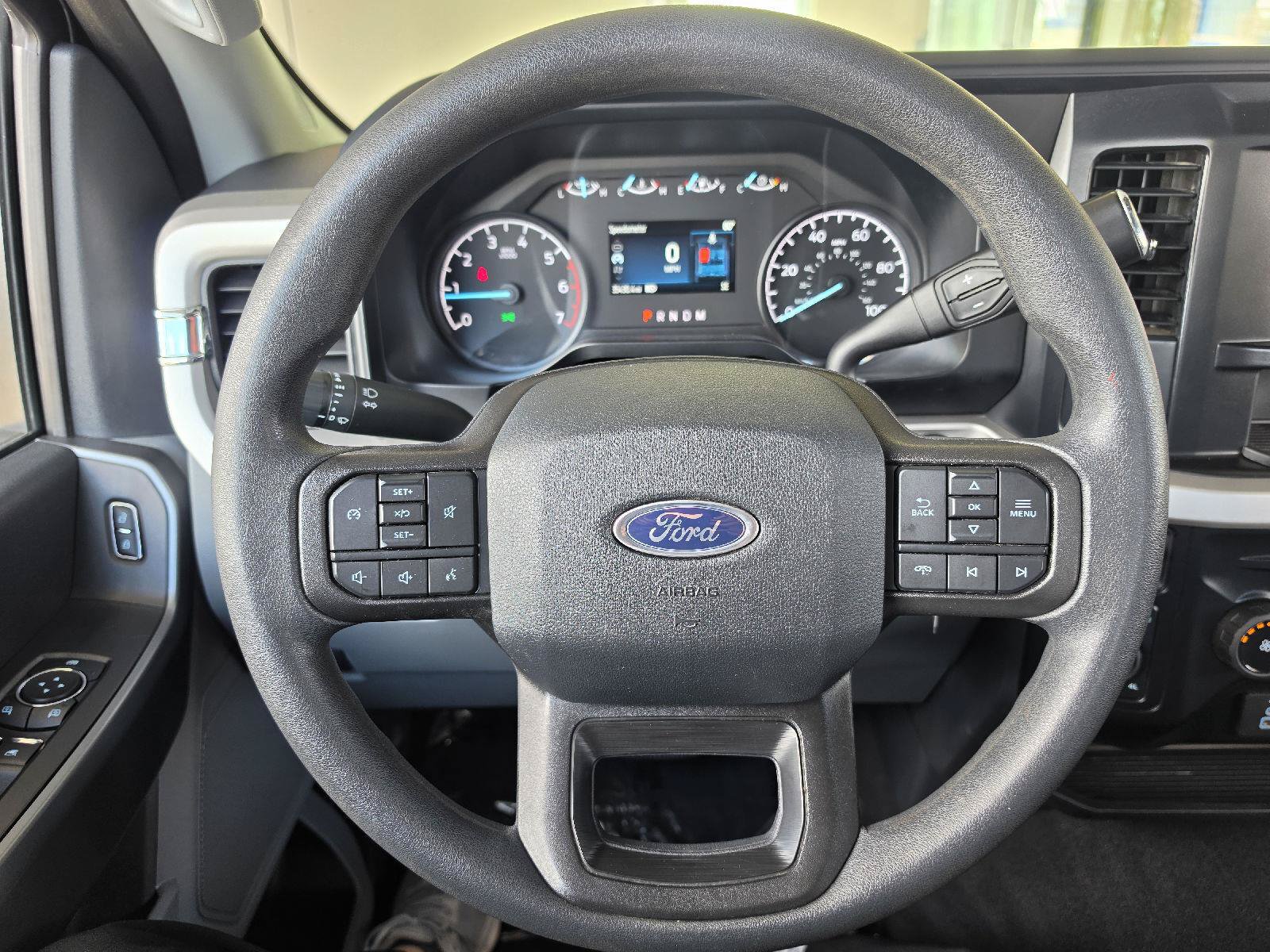 Used 2025 Ford F250 XLT AWD/4WD image 13