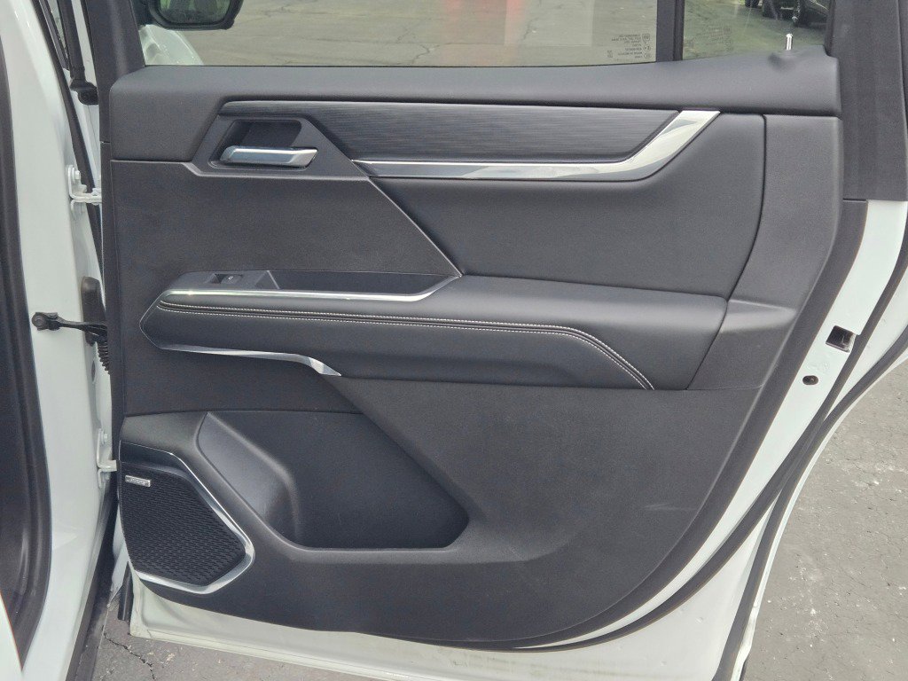 Certified 2025 GMC Acadia Elevation image 8