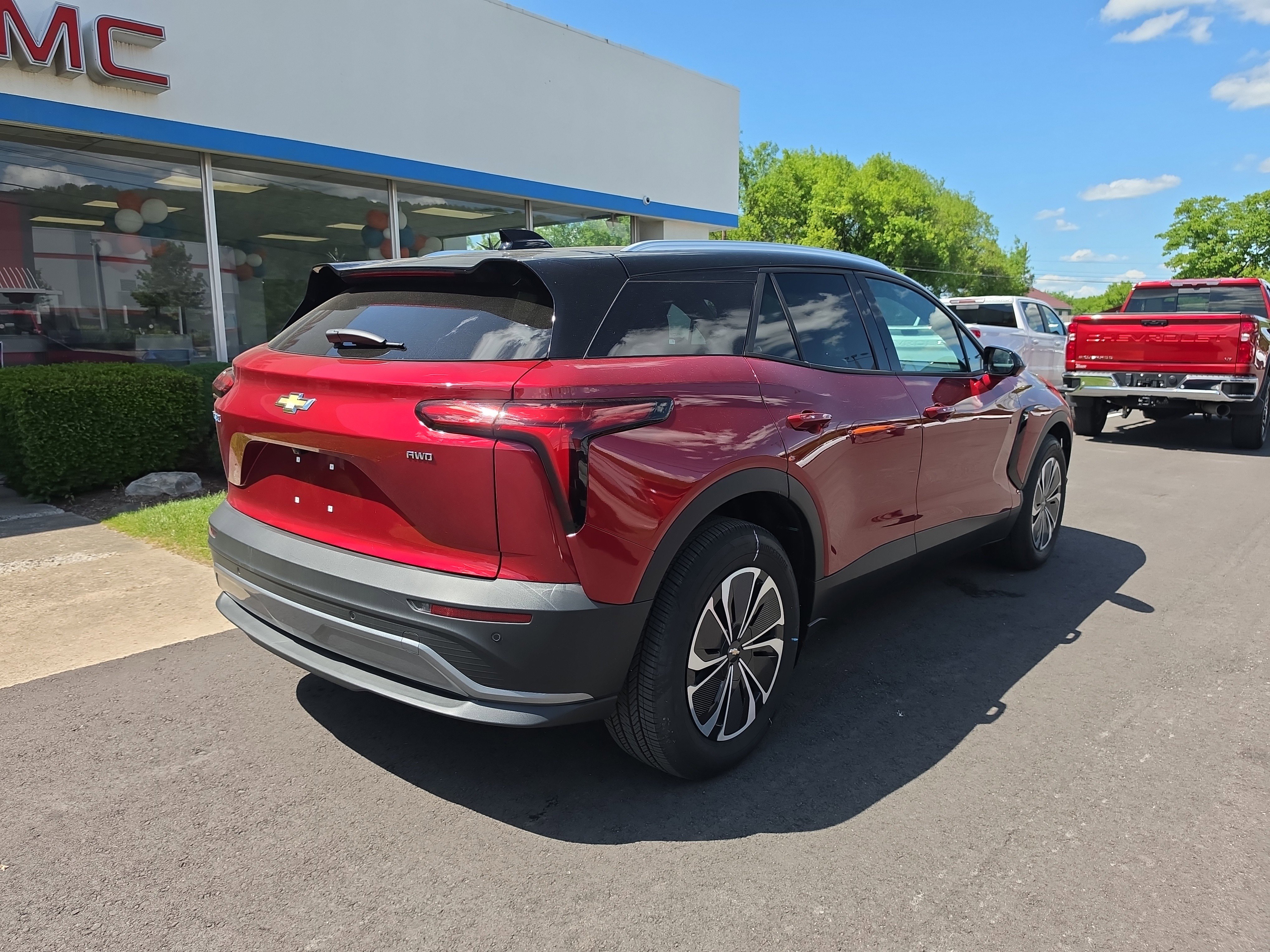 New 2025 Chevrolet Blazer EV LT AWD/4WD video 3