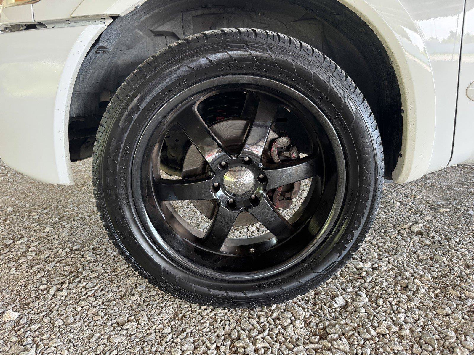 Used 2012 Nissan Titan SV w/ Sport Appearance Pkg RWD image 41