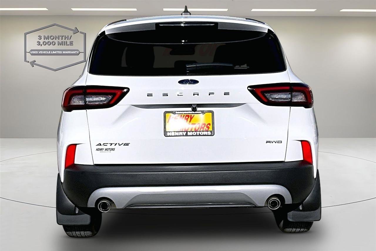 Used 2024 Ford Escape Active image 6
