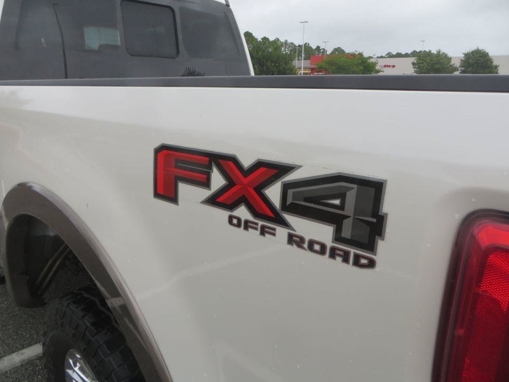 Used 2019 Ford F250 Lariat w/ Chrome Package AWD/4WD image 9